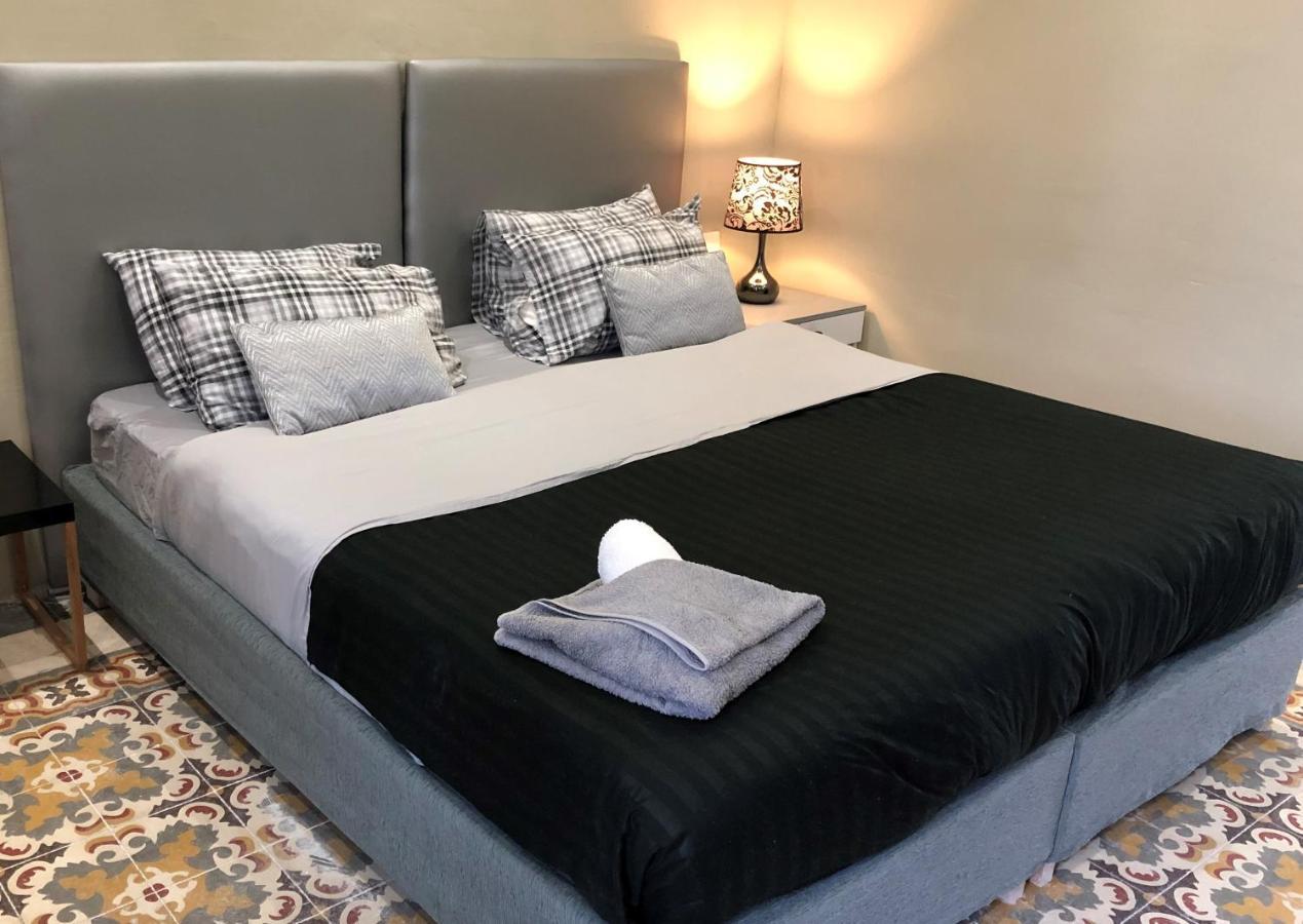 Отель Lh Sliema (Adults Only) Экстерьер фото